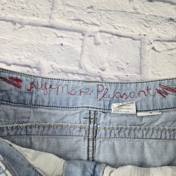 Blue Willi's Denim Skirt A Life More Pleasant Ice Blue Light Wash size 42 (12US) - Picture 6 of 13